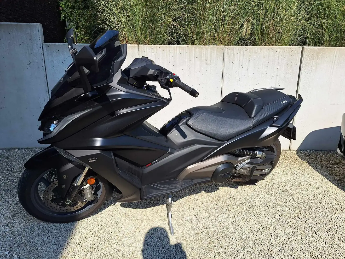 Kymco AK 550 Noir - 1