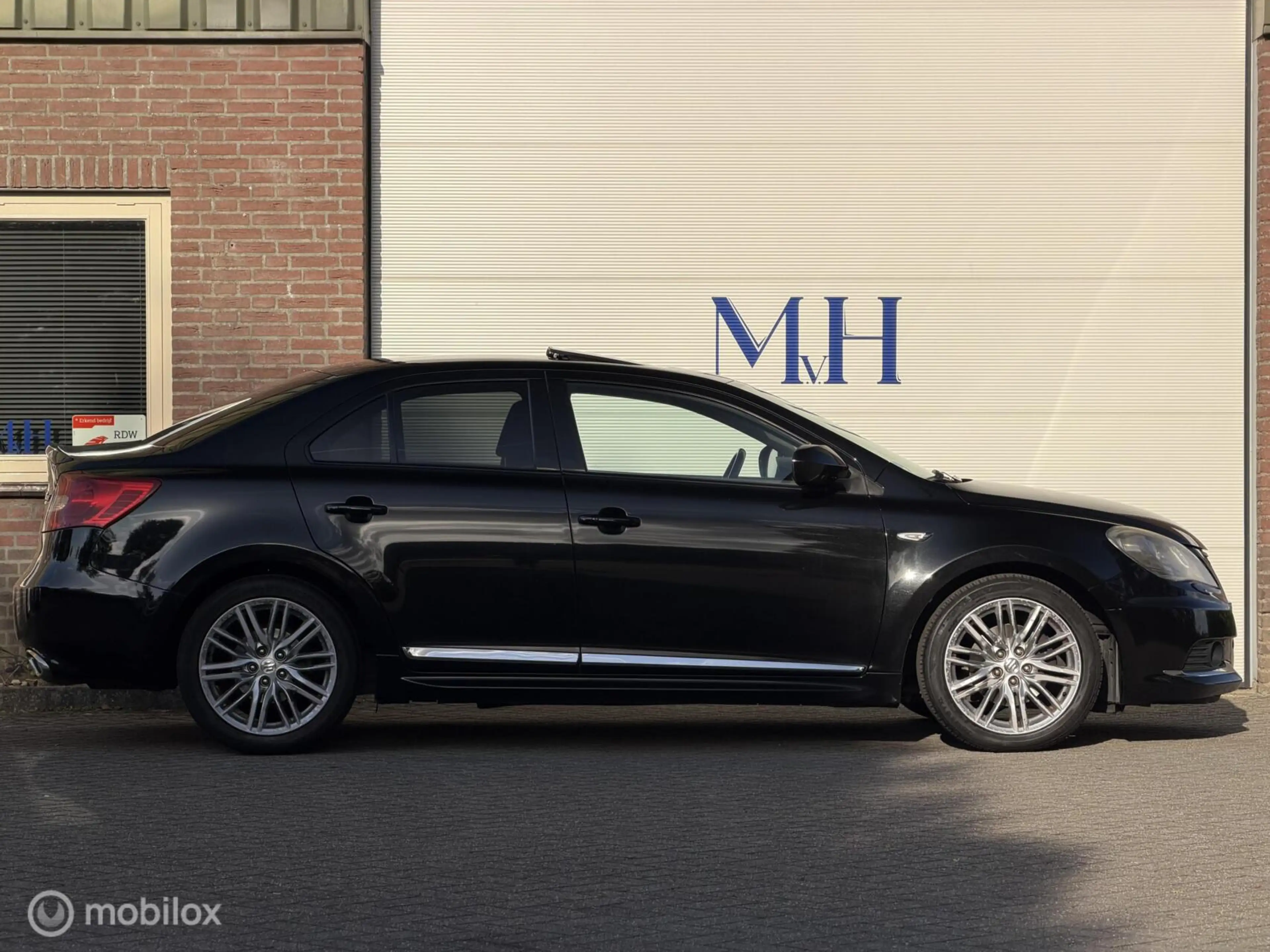 Suzuki Kizashi 2.4 Sport ORG NED 2DE EIG Leder Schuif/kanteldak — photo 8