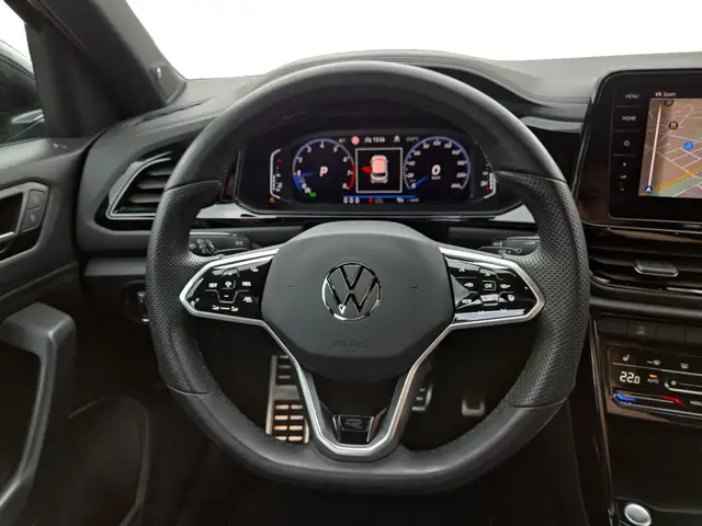 Volkswagen T-Roc view 13