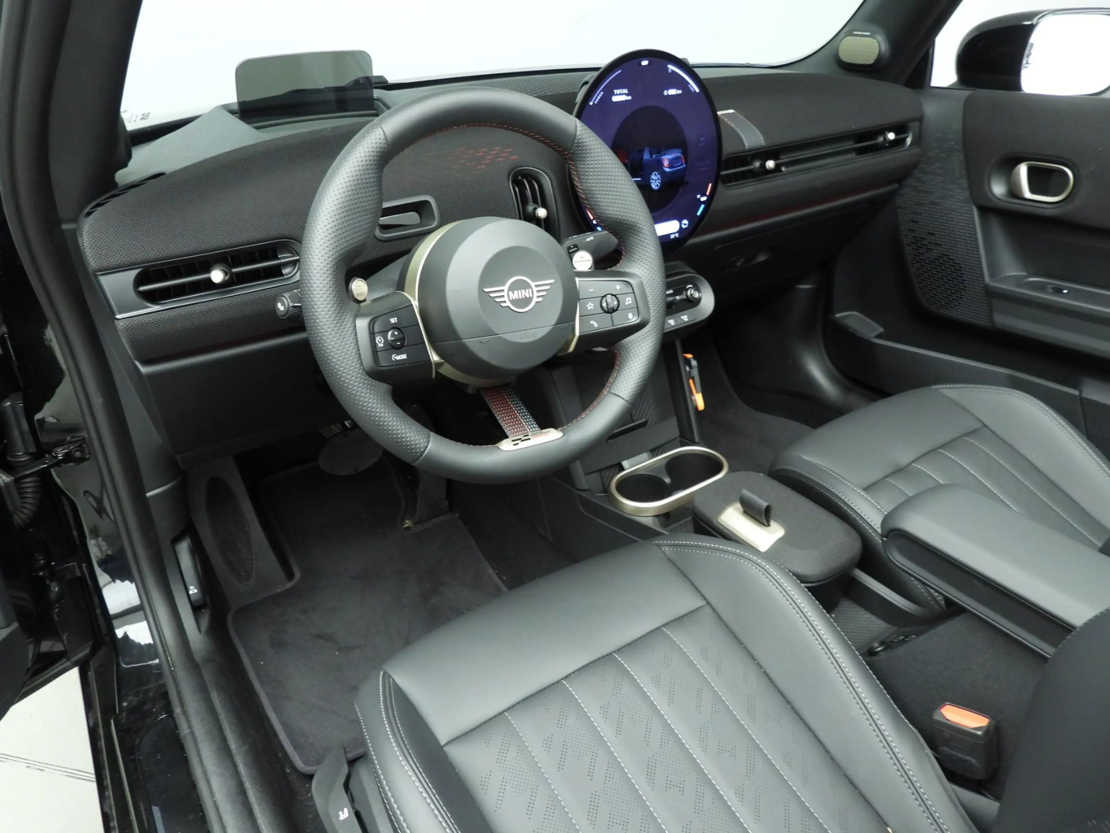 MINI Cooper C Cabrio 2.0 John Cooper Works M Comfort Access | Harman Ka — photo 6