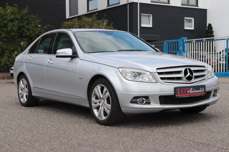 Mercedes-Benz C 180 Limousine CGI BlueEfficiency — photo 7