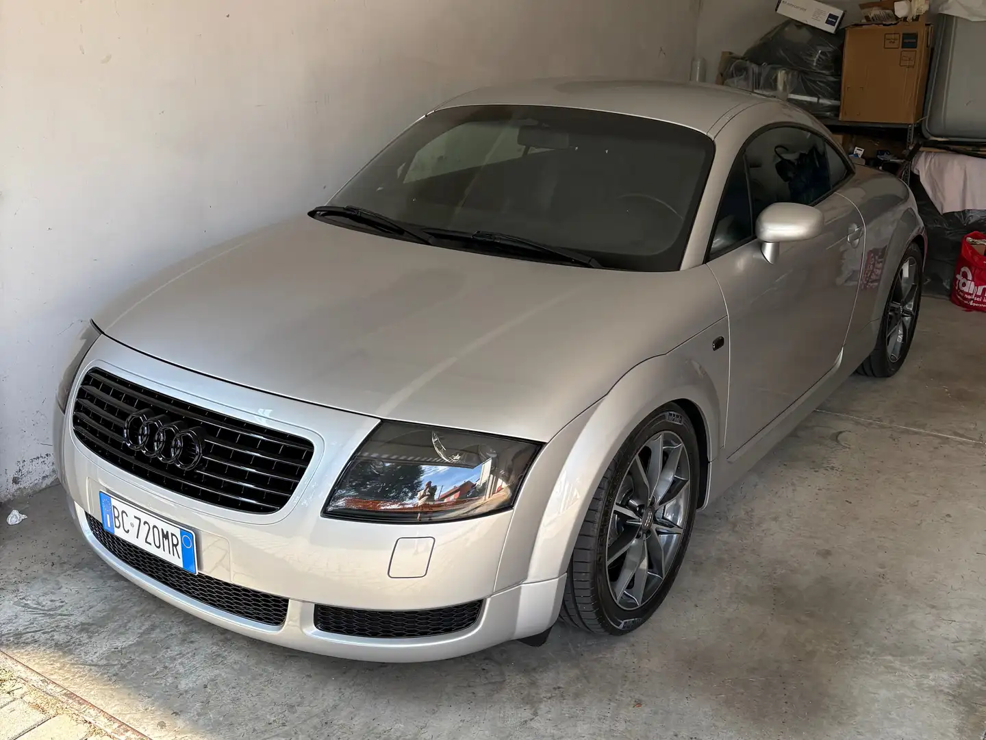Audi TT 1.8 T 180 cv Coupé Argento - 1