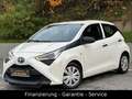 Toyota Aygo (X) 1,0-l-VVT-i/ERST 42TKM/KLIMA/LED/5TÜREN Білий - thumbnail 1