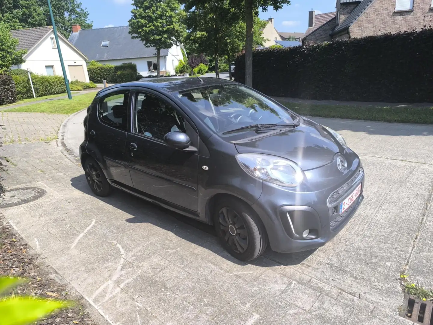Citroen C1 C1 1.0 EGS Exclusive Gris - 1