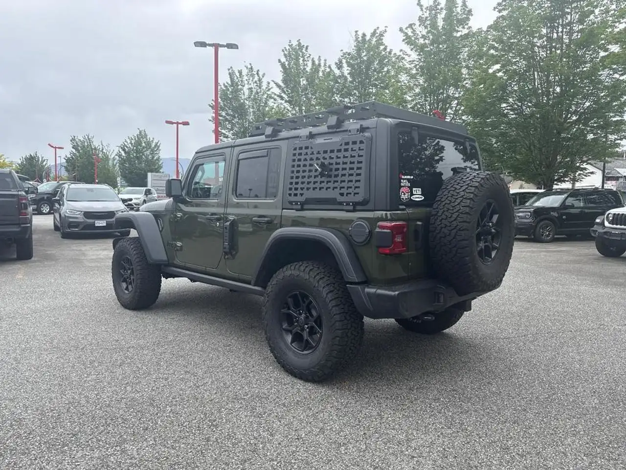 Jeep Wrangler снимка Jeep Wrangler