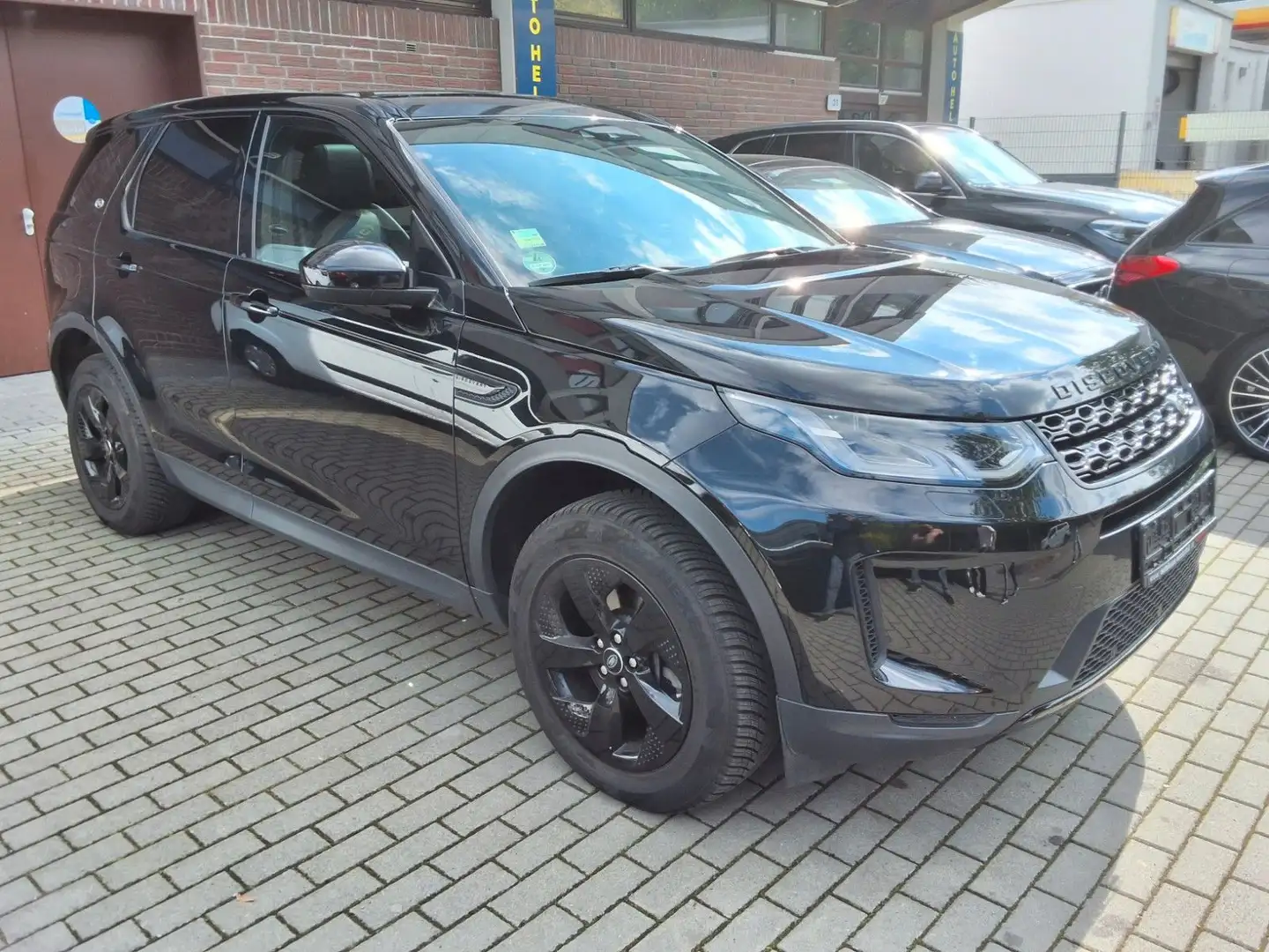 Land Rover Discovery Sport S AWD Noir - 2