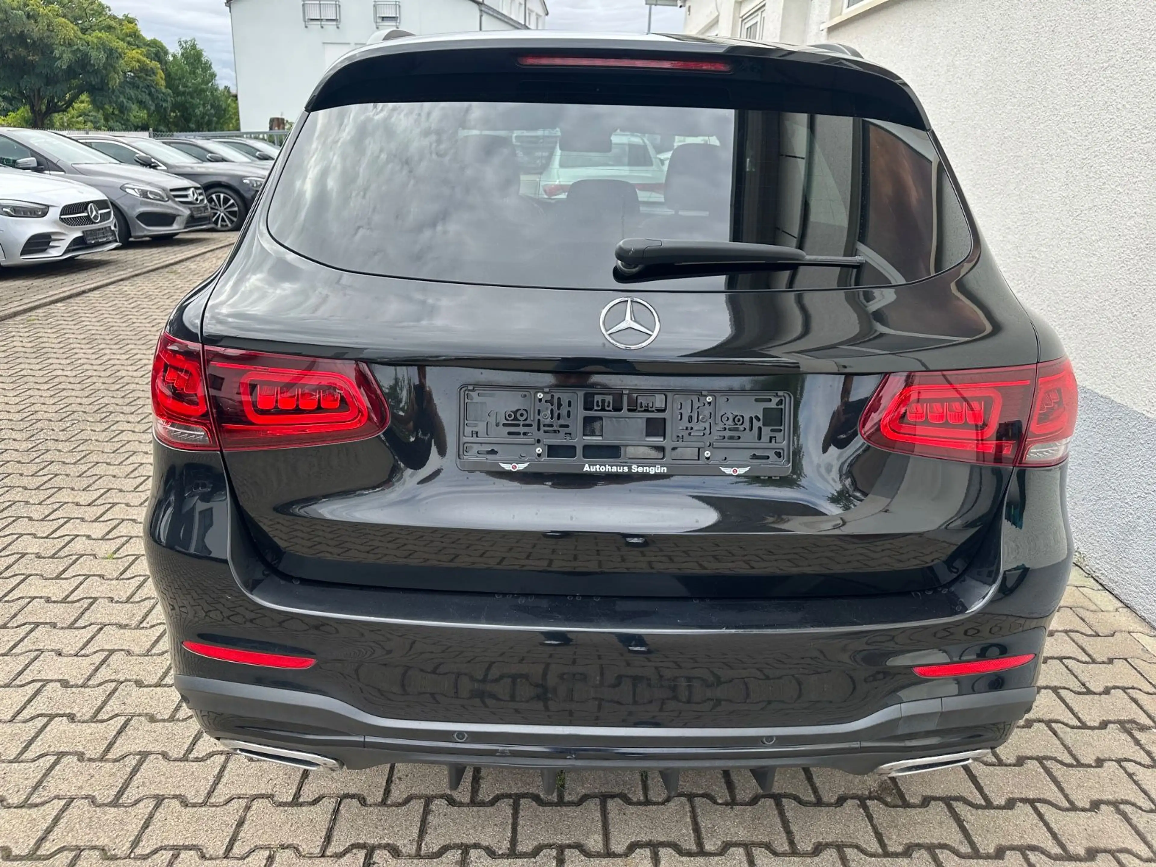 Mercedes-Benz GLC 220 d 4Matic AMG Panorama/Digi-Display/ Night — photo 5
