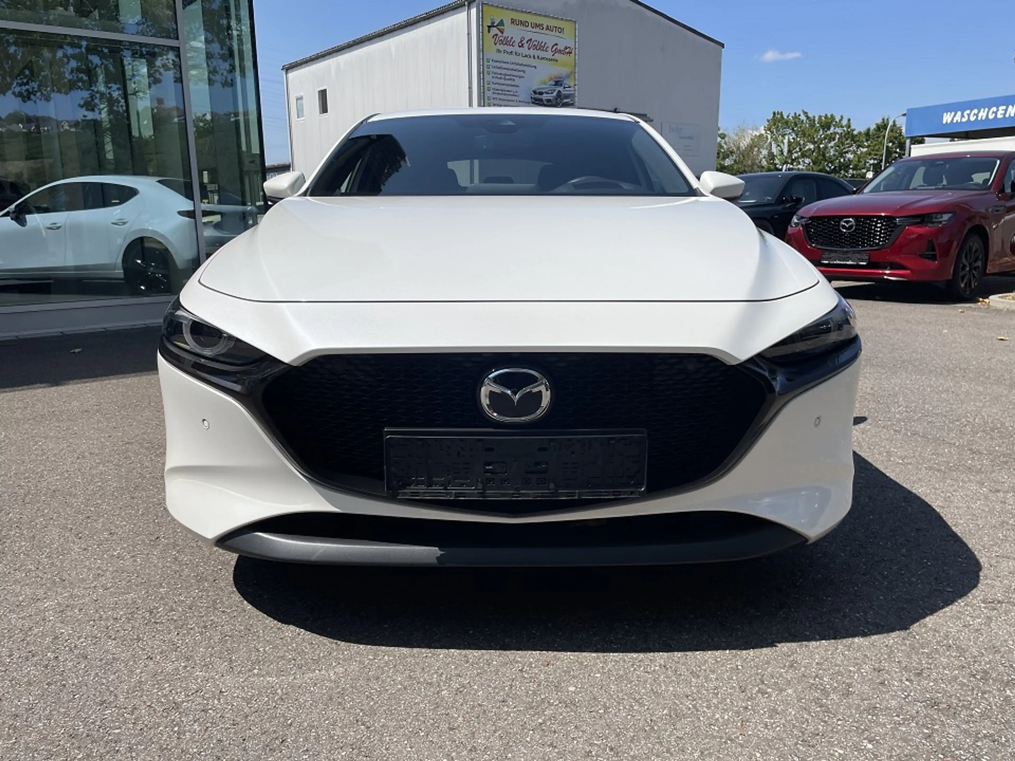 Mazda 3 SKYACTIV-X 2.0 M Hybrid — photo 3