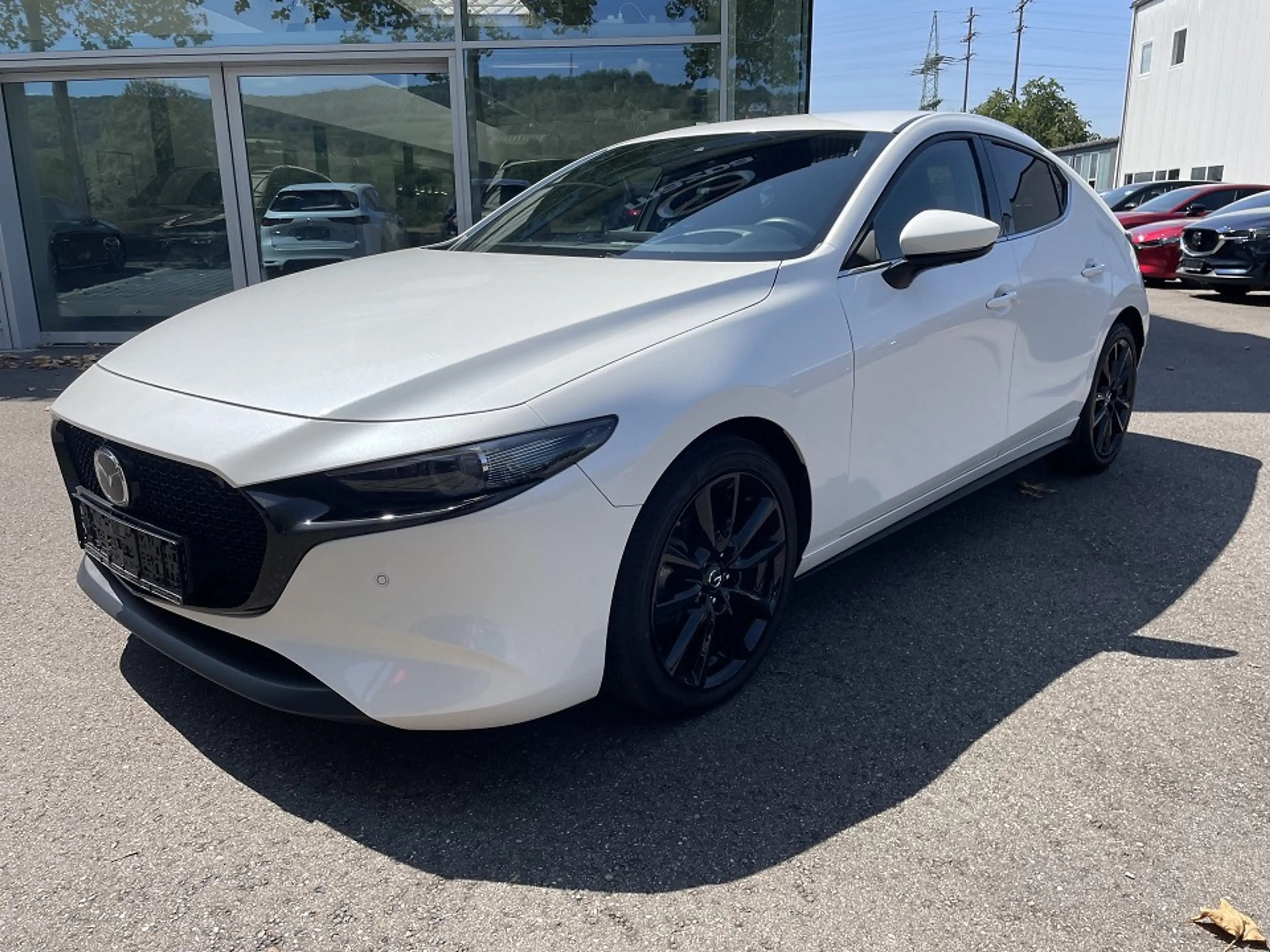Mazda 3 SKYACTIV-X 2.0 M Hybrid — photo 2