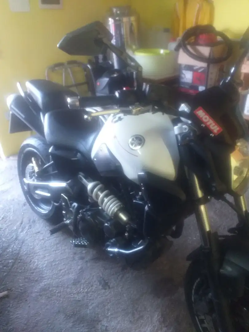 Yamaha MT-03 Blanco - 1