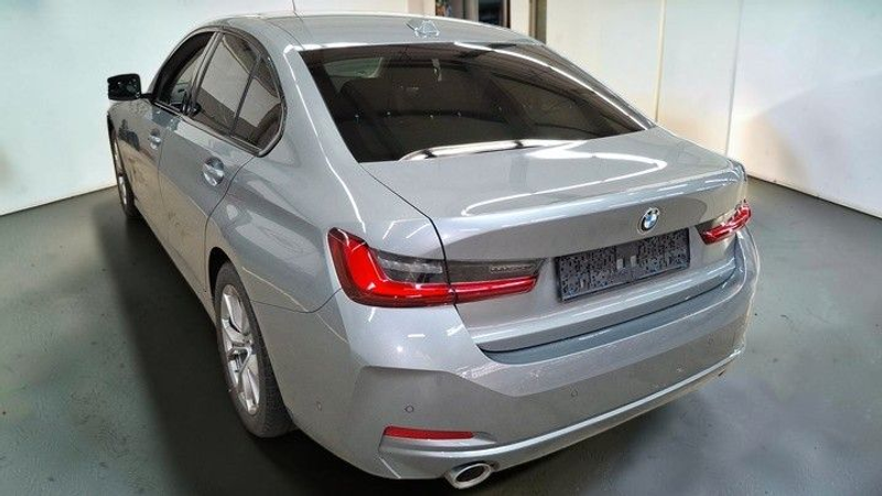 BMW 320 d xDrive Limo ADAPTIV LED*STHZ*HEADUP*RÜCKKAM — photo 4