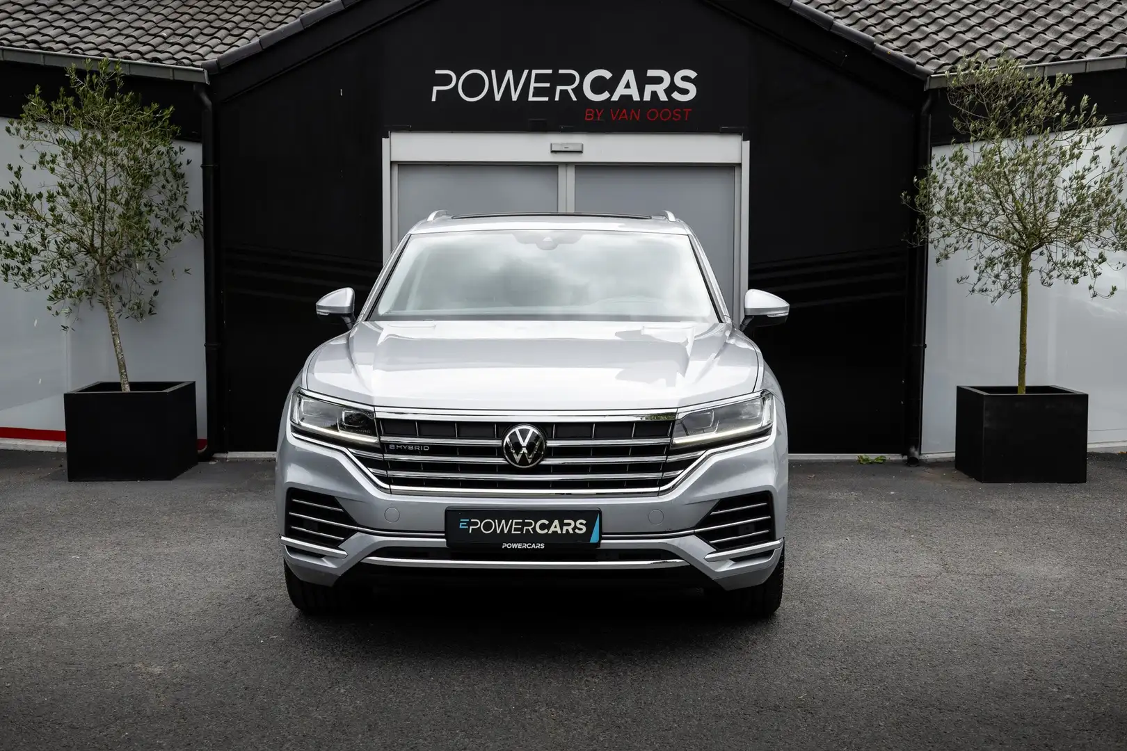 Volkswagen Touareg eHybrid | Elegance | Luchtvering | Pano | HUD Argento - 2