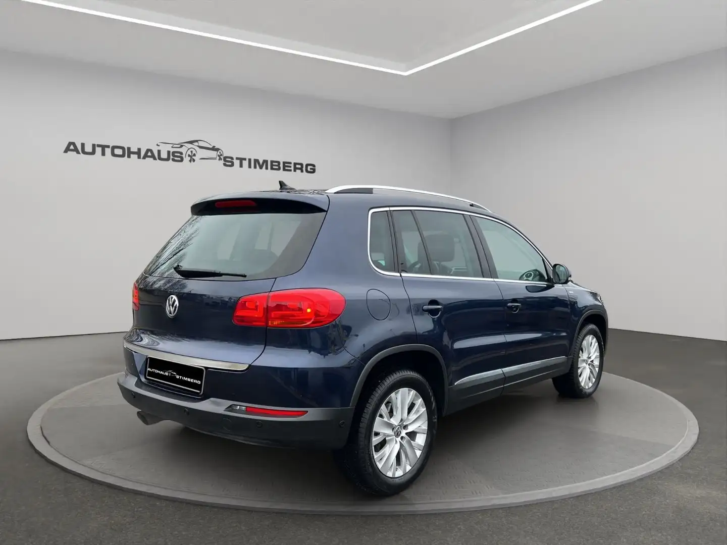 Volkswagen Tiguan Sport & Style BMT*KAMERA*KEYLESS GO*NAVI* Blau - 2