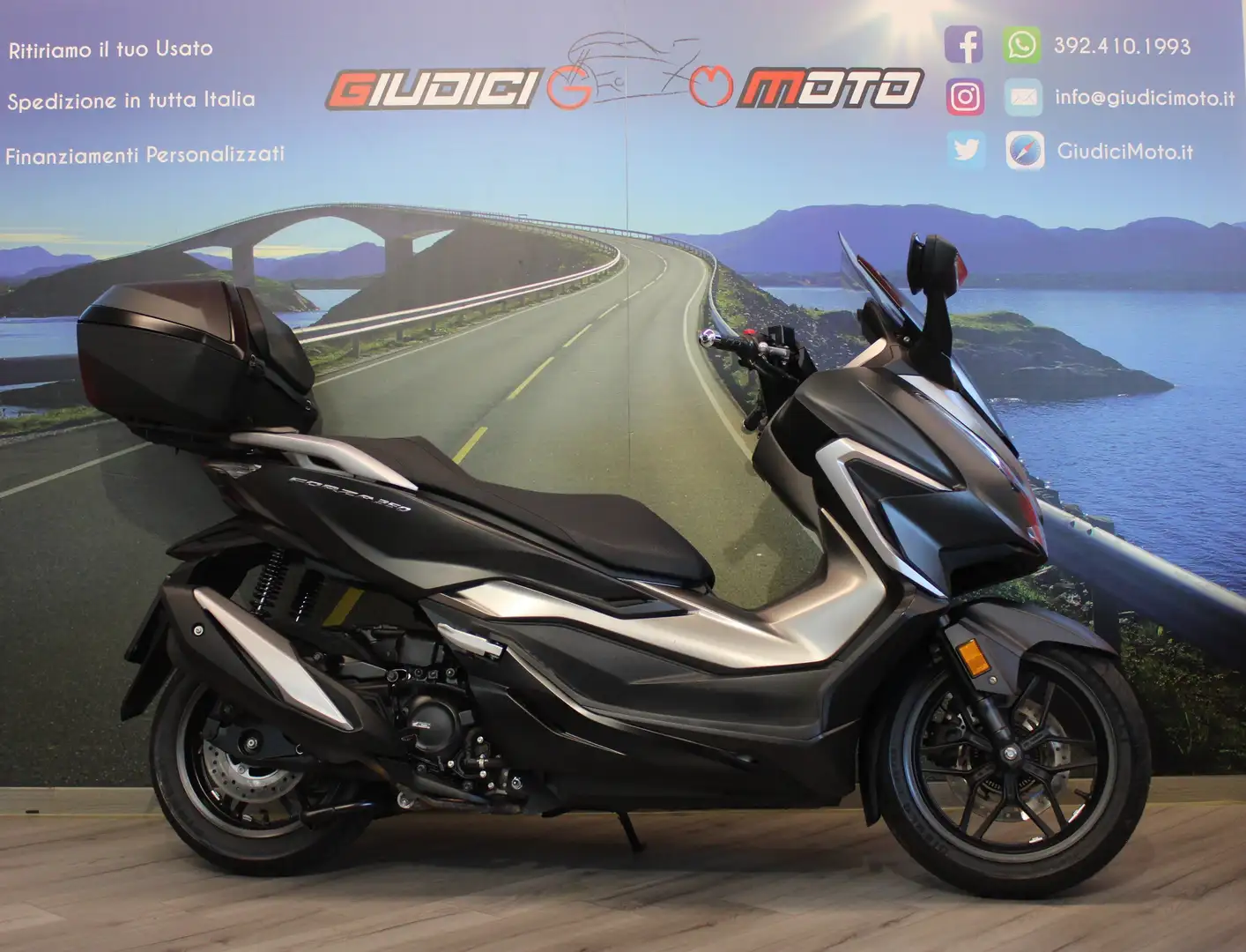 Honda Forza 350 2021 - km 19069 Grau - 1