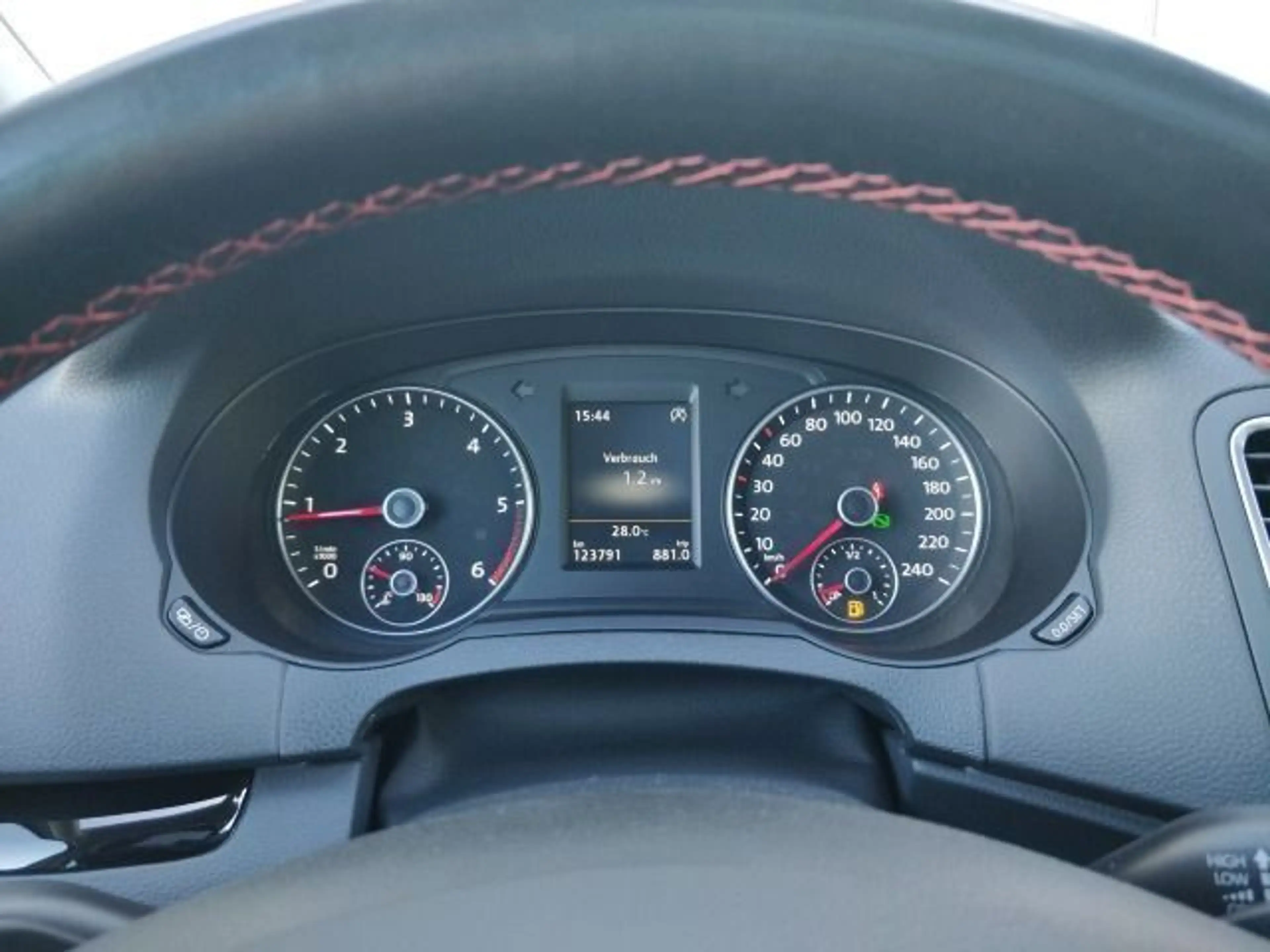 SEAT Alhambra 2.0 TDI FR-Line 177PS PANO 7SITZ LEDER — photo 17