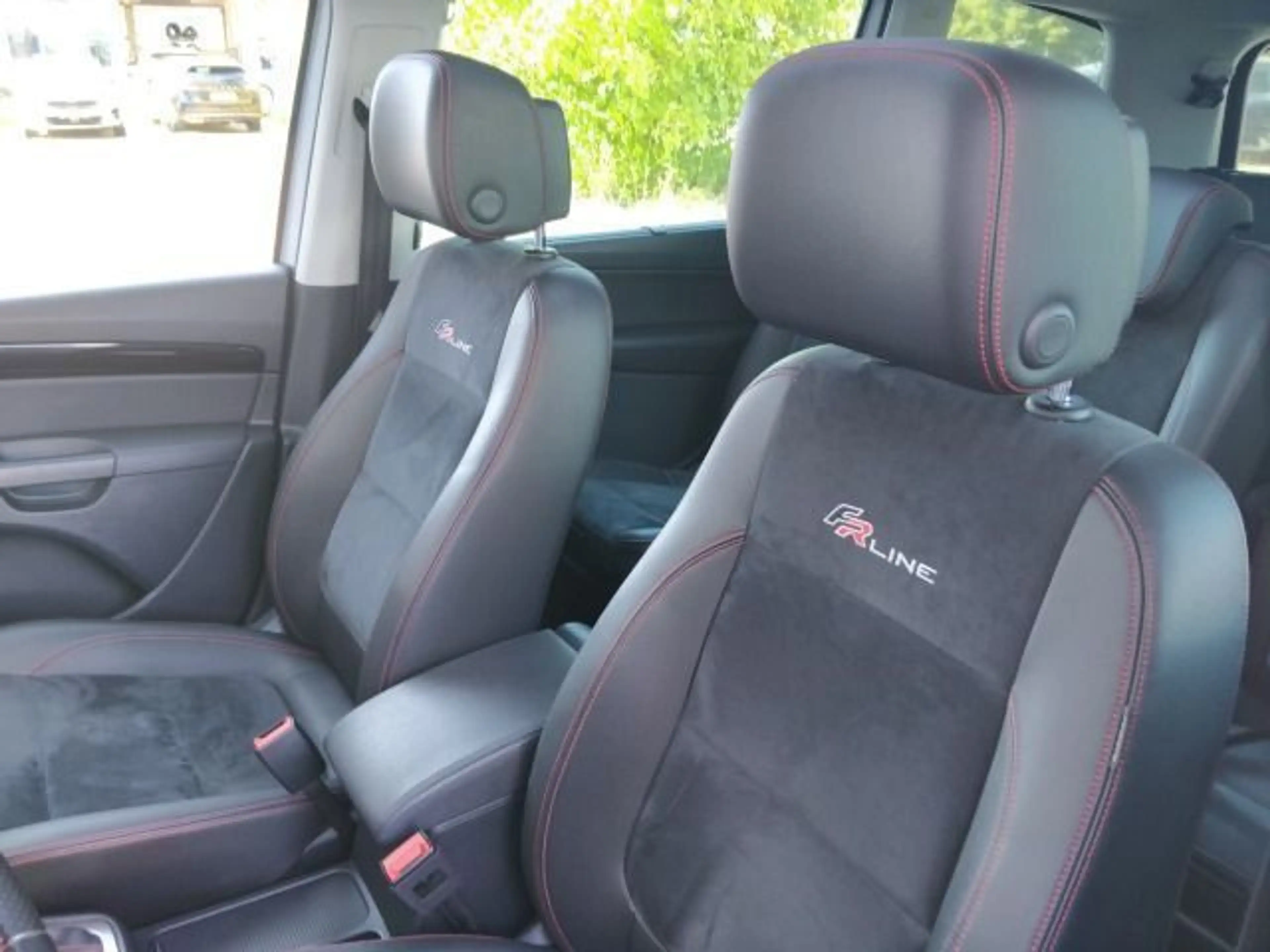 SEAT Alhambra 2.0 TDI FR-Line 177PS PANO 7SITZ LEDER — photo 11