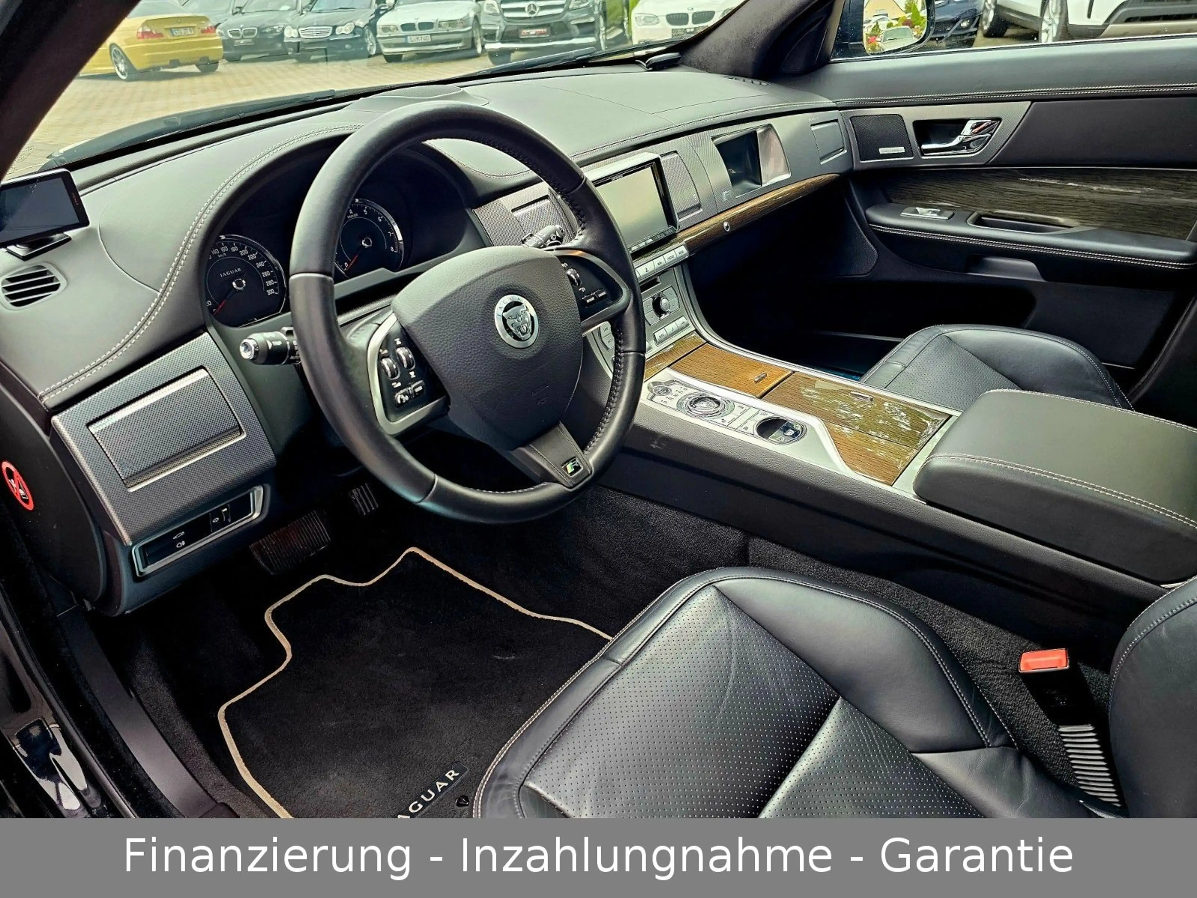 Jaguar XF R 5.0 V8 Kompressor Facelift aus 1. Hand! — photo 15