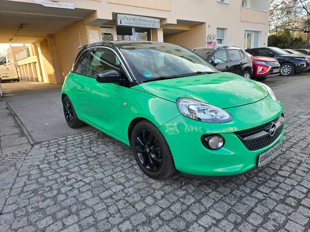 Opel Adam main image