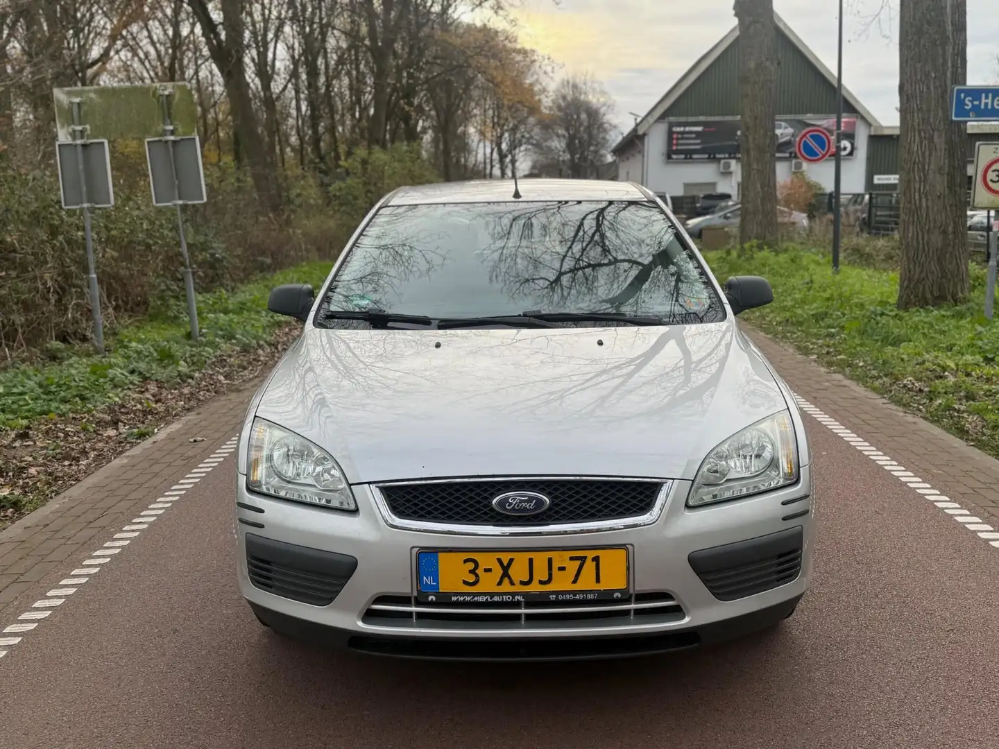 Ford Focus Wagon 1.6-16V Champion AIRCO!APK2026!KOOPJE! Grijs - 2