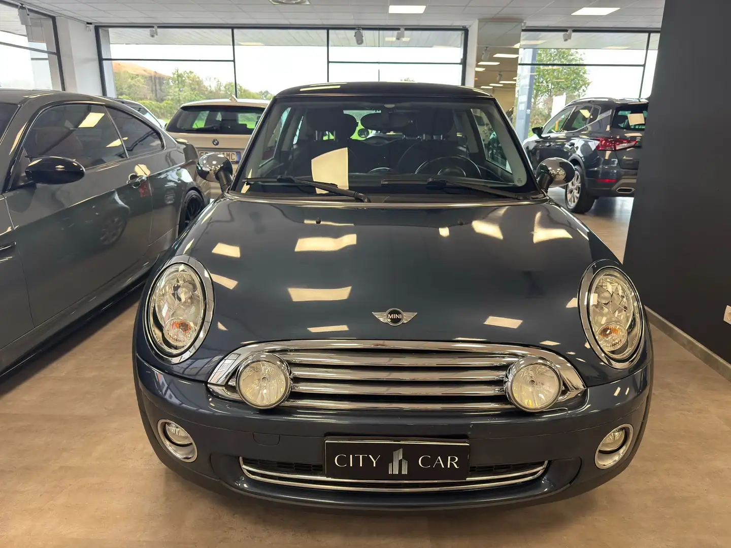 MINI Cooper R56 1.6 50 Mayfair 120cv Blau - 2