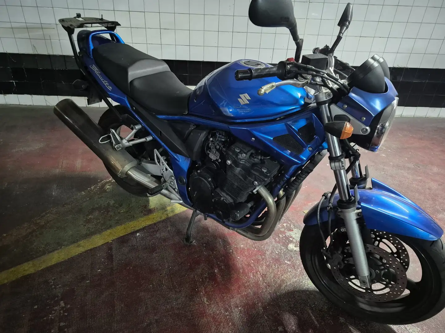 Suzuki Bandit 650 - 2