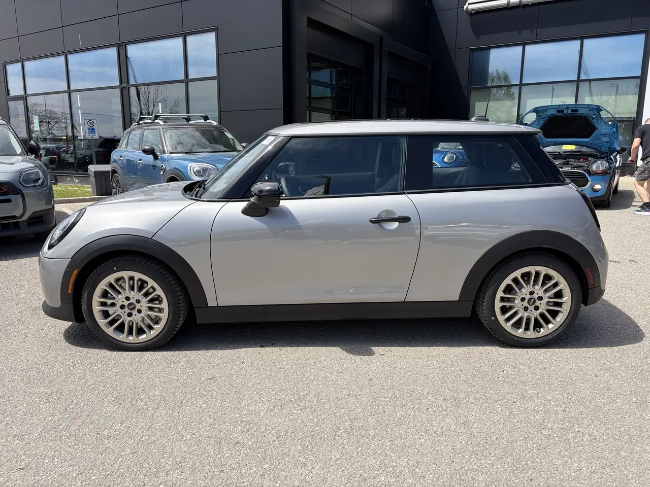 MINI 3 Door снимка MINI 3 Door