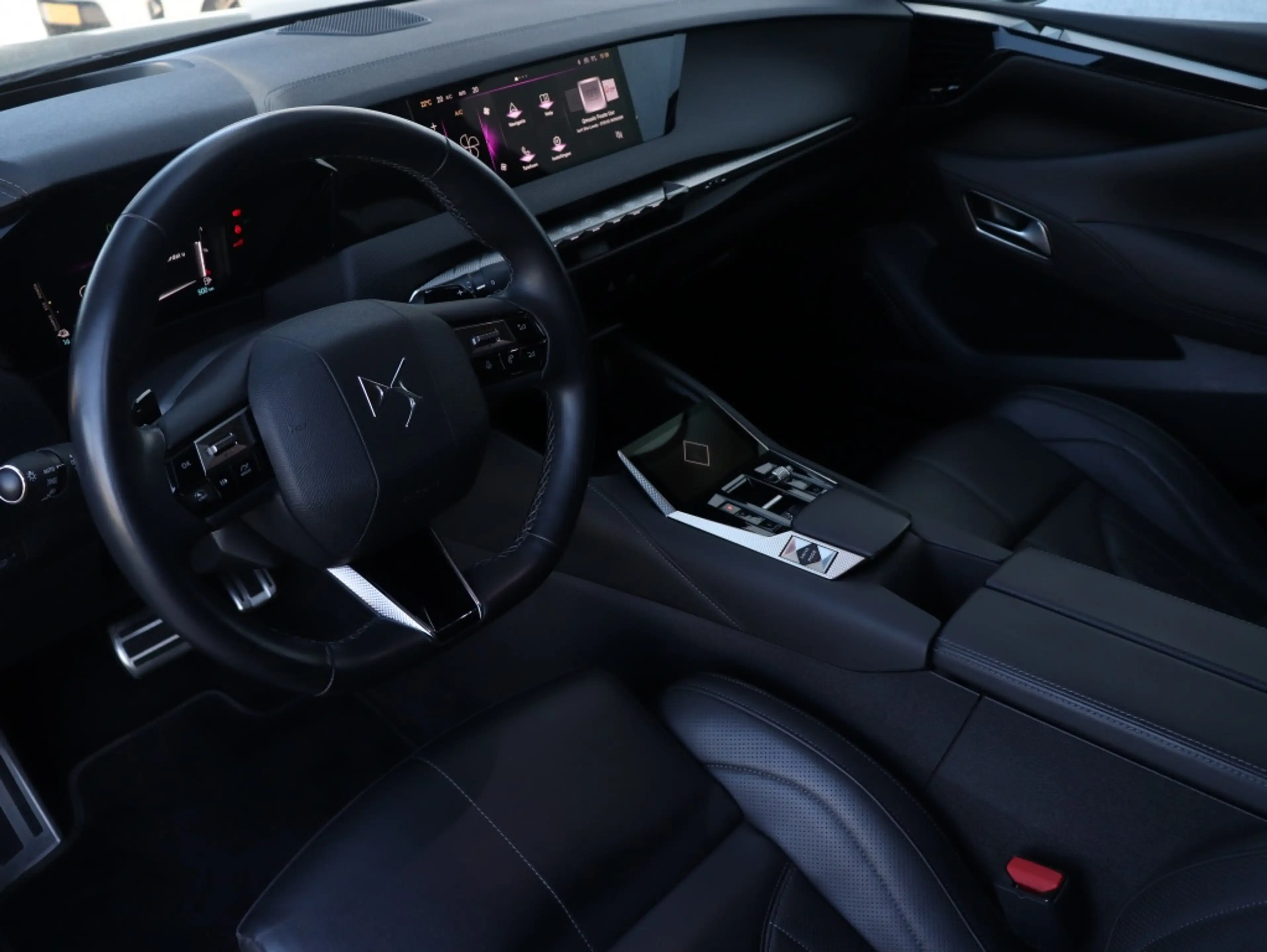 DS Automobiles DS 4 E-Tense 225 PK Rivoli | Leder | HUD | FOCAL | Wint — photo 4