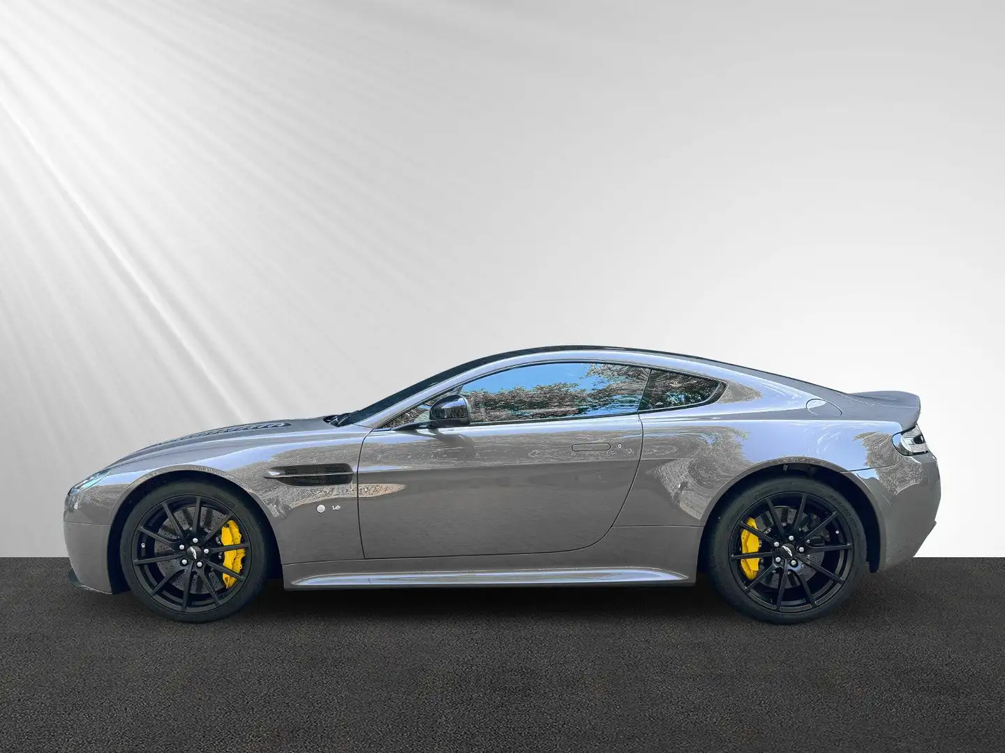 Aston Martin Vantage 6.0 S/Deutsch/2. Hand/Unfallfrei/SH Grau - 2