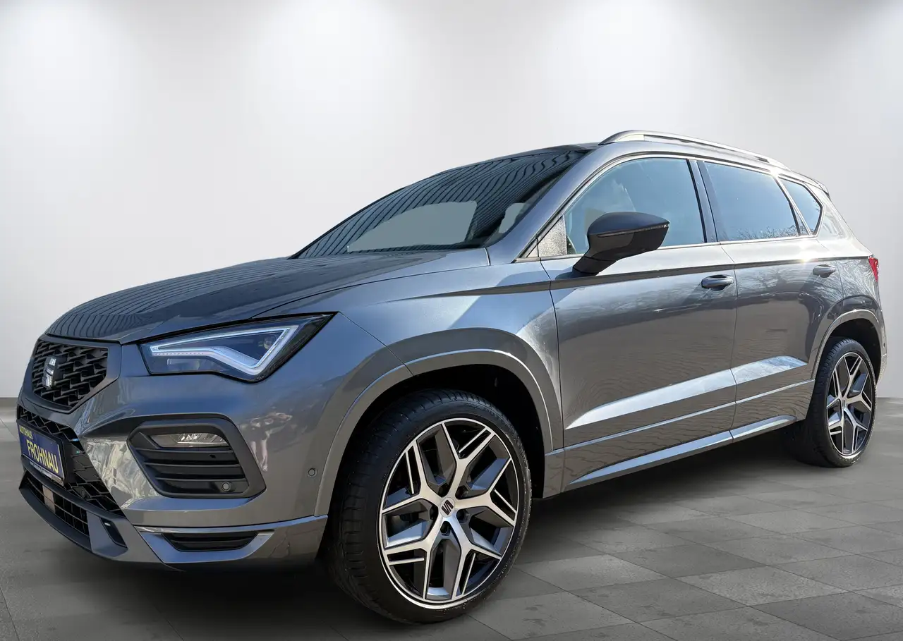 Seat Ateca FR Digi Tacho AHK Totwinkel ACC Kamera Apple Sound — миниатюра 1