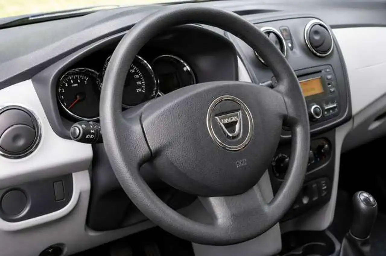 Dacia Sandero Sandero — photo 9