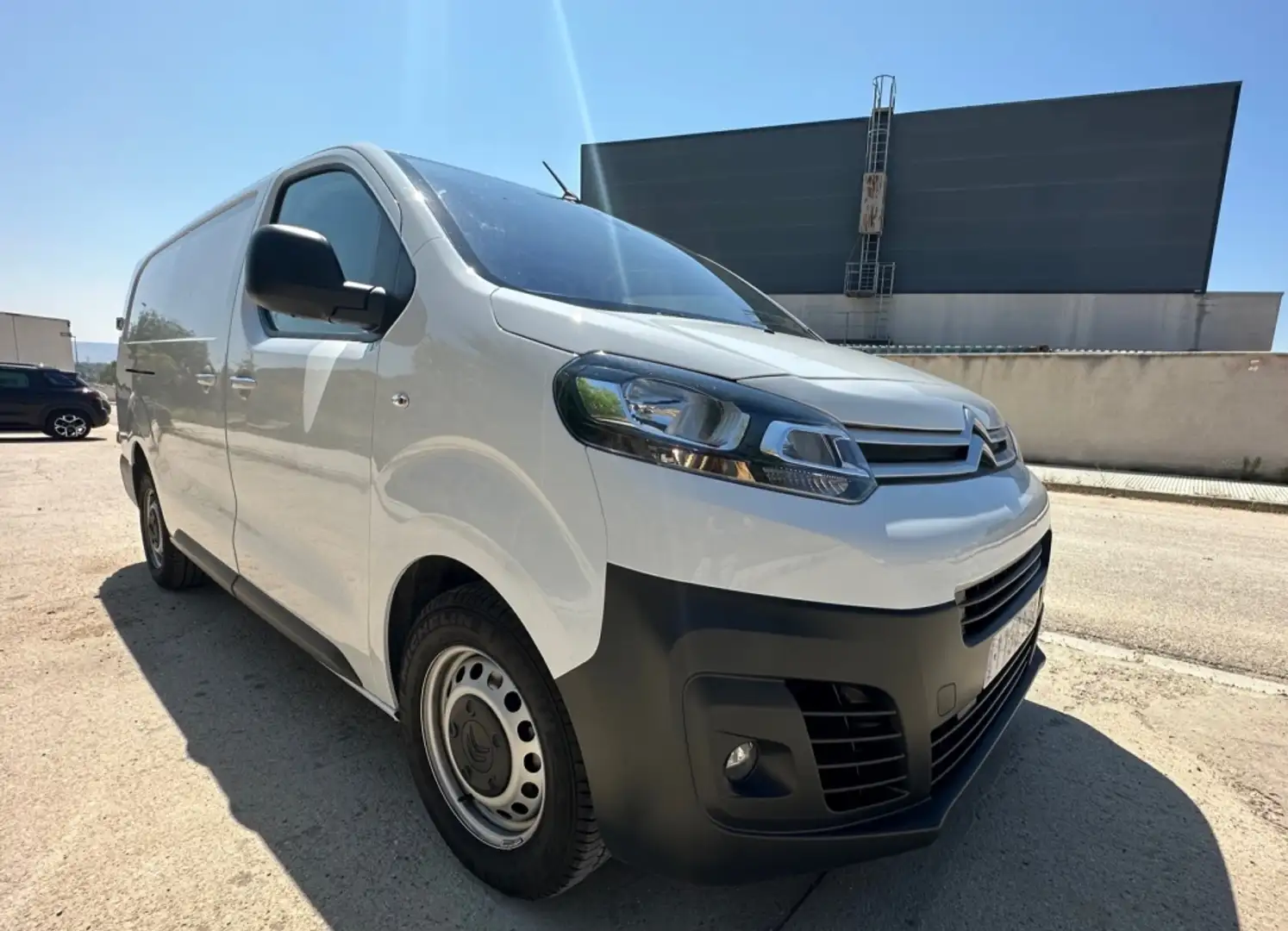 Citroen Jumpy Combi 1.5 BlueHDI Talla XL Confort 120 Blanco - 1