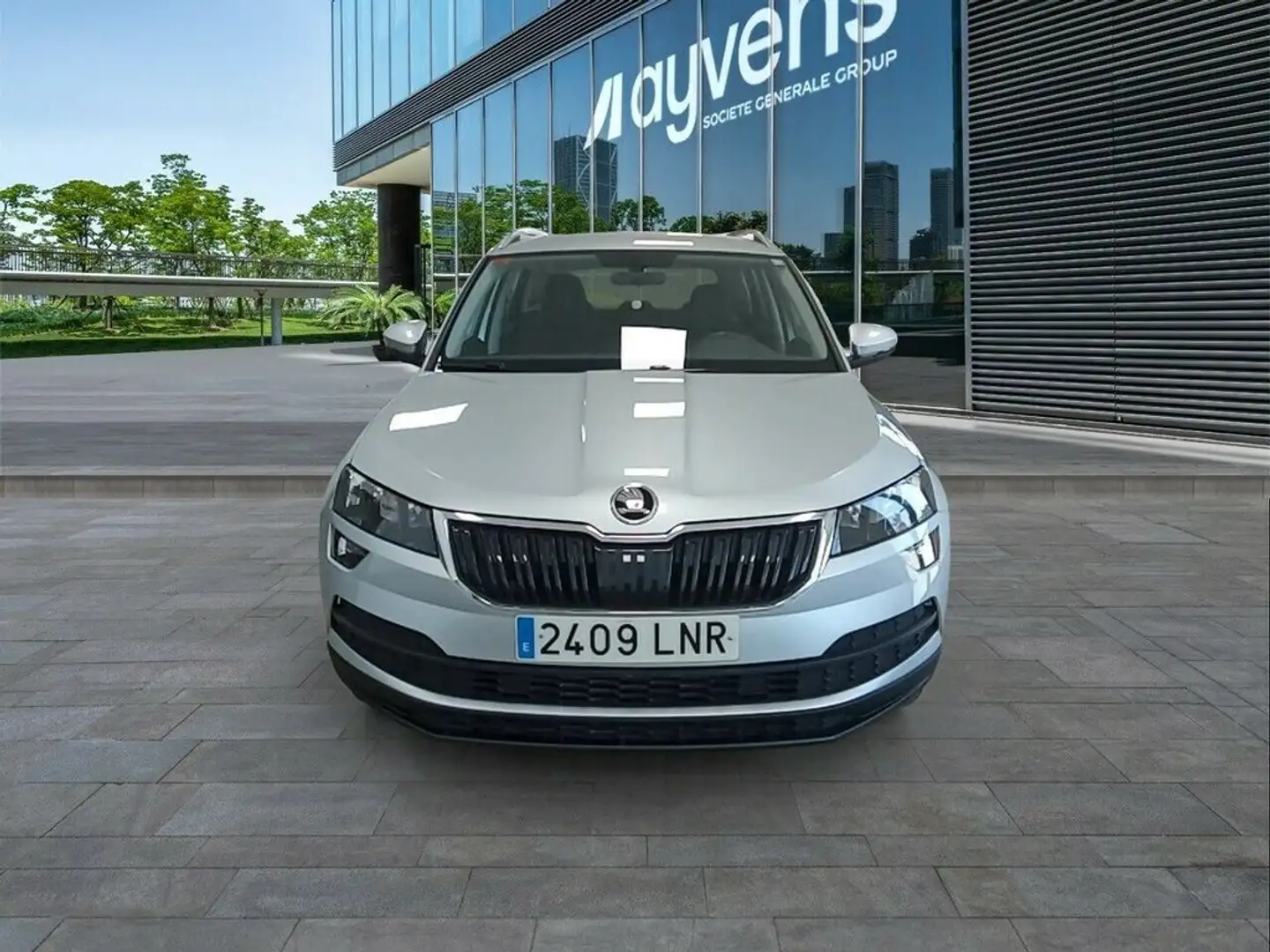 Skoda Karoq 1.0 TSI 81kW (110CV) Ambition Plateado - 2