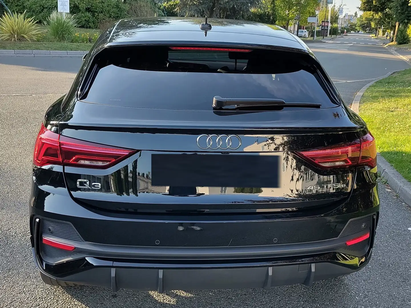 Audi Q3 Q3 Sportback 45 TFSIe  245 ch S tronic 6 S line - 1