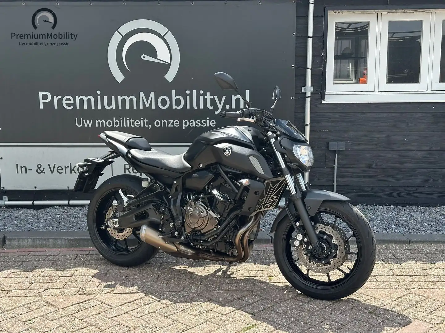 Yamaha MT-07 ABS Noir - 1