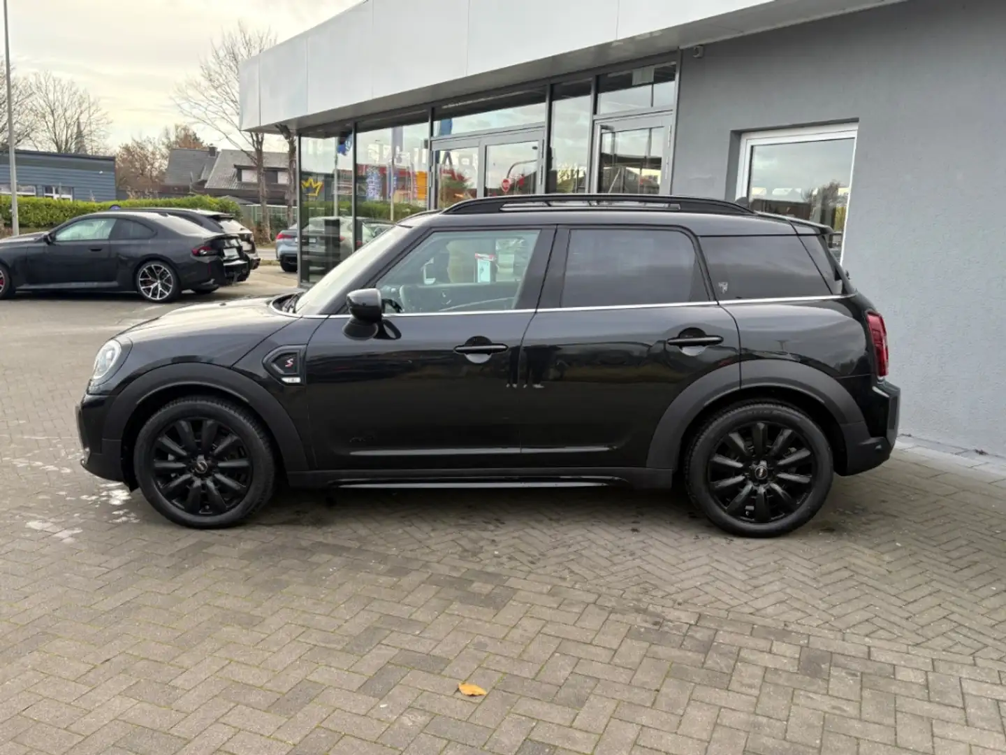 MINI Cooper S Countryman ALL4 Younique Trim Noir - 2