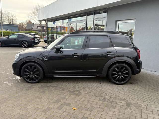 MINI Cooper S Countryman ALL4 Younique Trim