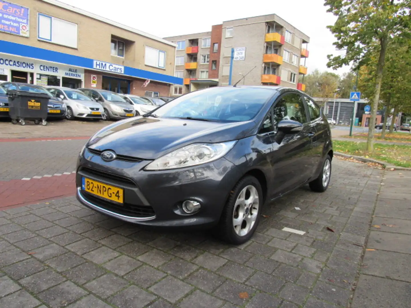 Ford Fiesta 1.25 Airco 50.940 km nap! dealer onderh 1e eig Grijs - 1