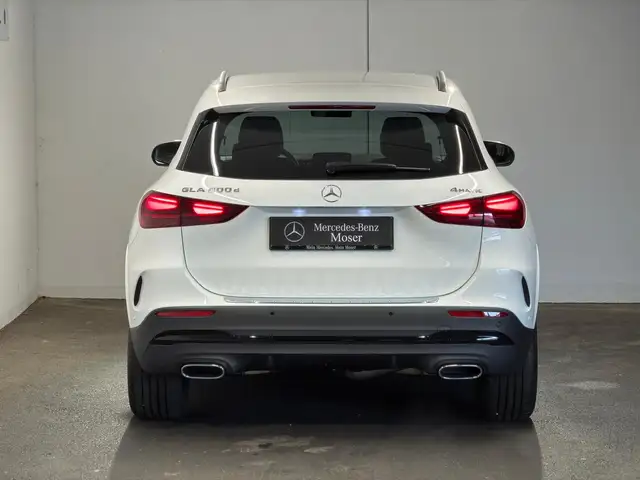 Mercedes-Benz GLA 200 d 4MATIC Österreich-Edition Ansicht 6