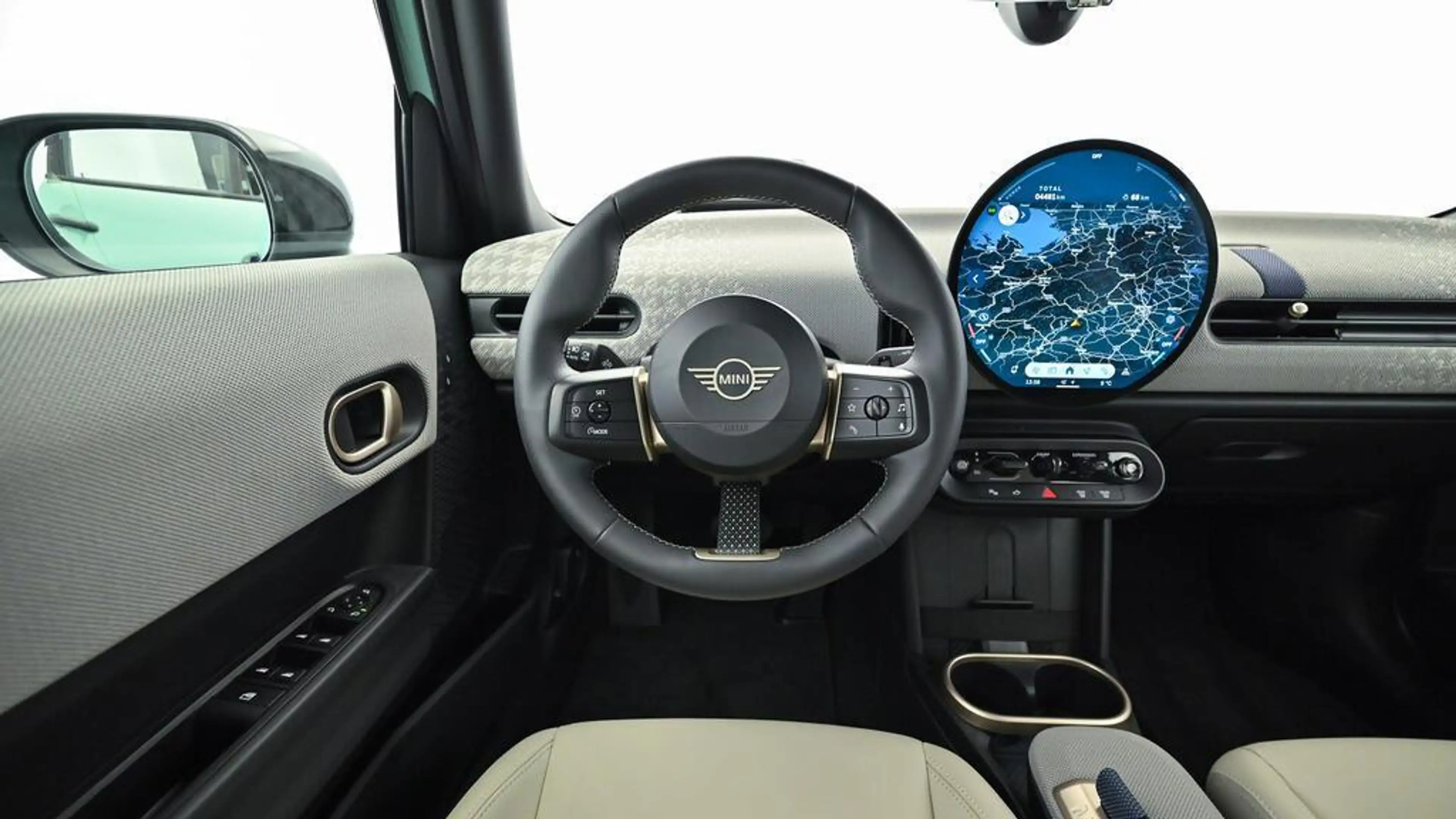MINI Cooper C Favoured Trim — photo 14