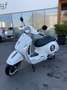 Piaggio GTS 300 Vespa GTS 300 Super Weiß - thumbnail 1