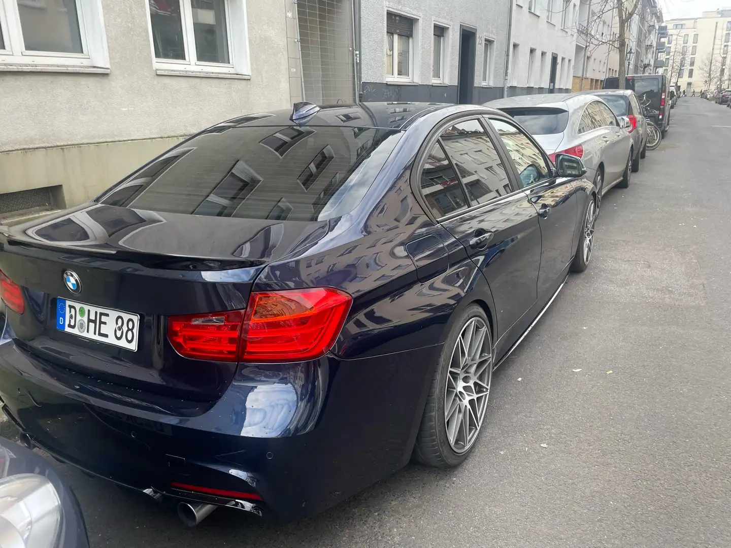 BMW 335 335i Blau - 2