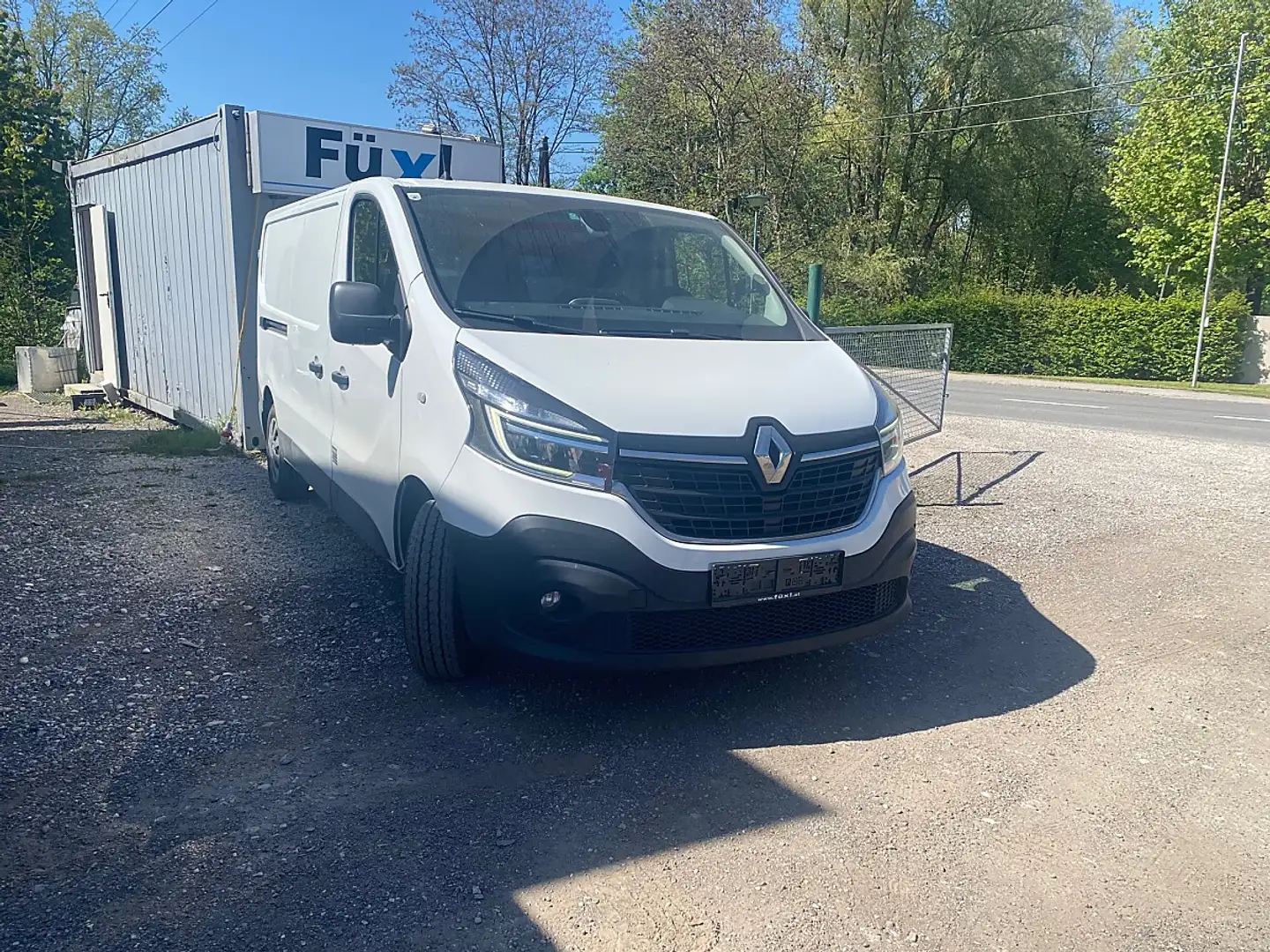 Renault Trafic L1H1 3,0t dCi 120 Weiß - 2