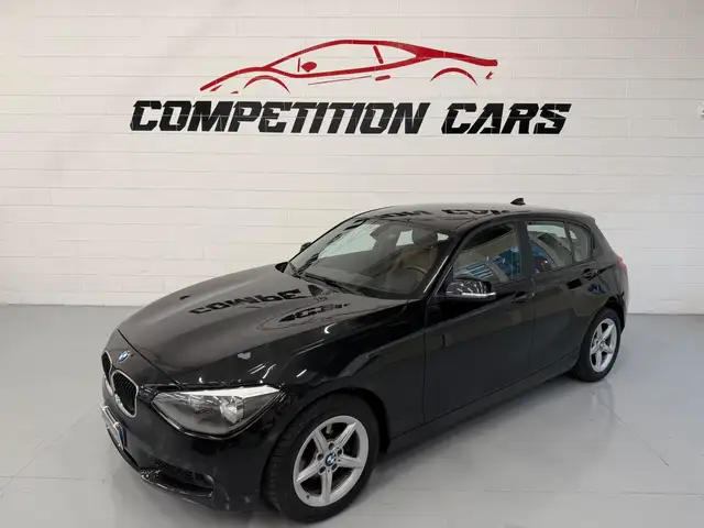 BMW 118 118d 5p. Urban