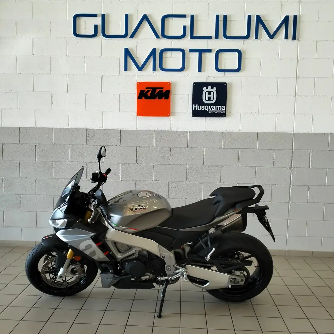 Aprilia Tuono - 2
