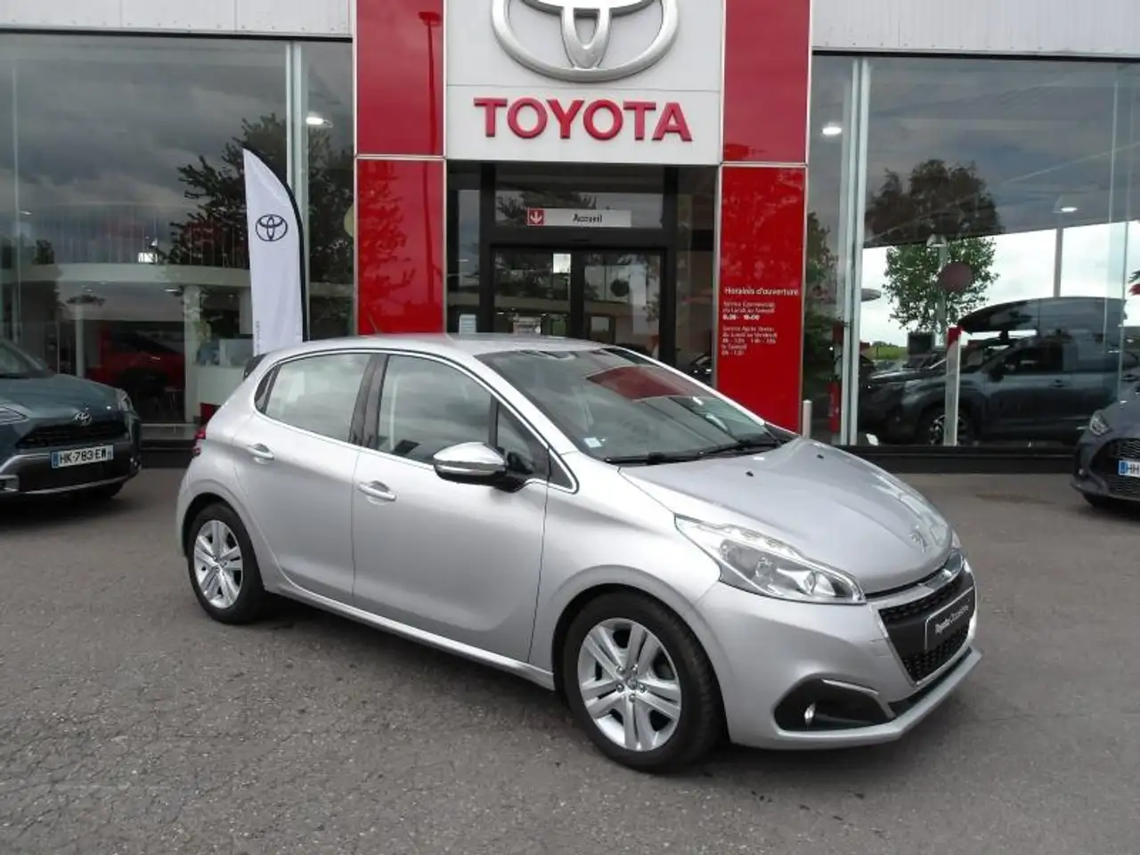 Peugeot 208 1.6 BlueHDi 100ch Allure 5p