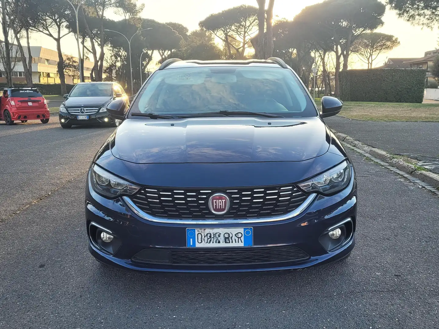 Fiat Tipo Tipo SW II 2016 SW 1.6 mjt Lounge s Blauw - 1