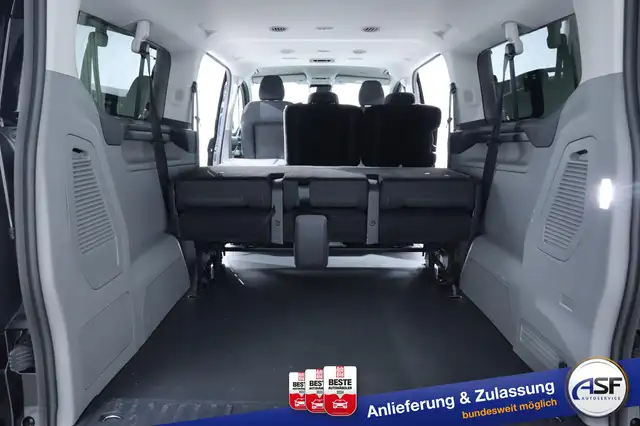 Ford Tourneo Custom view 12