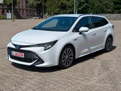 Toyota Corolla Touring Sports Hybrid Business Edition