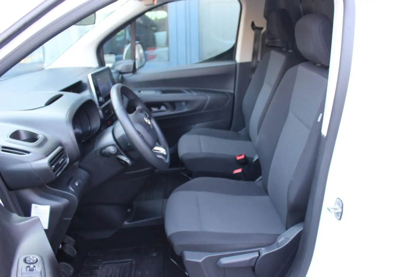 Toyota Proace City 1.5 D-4D Live Apple Carplay Wit - 2