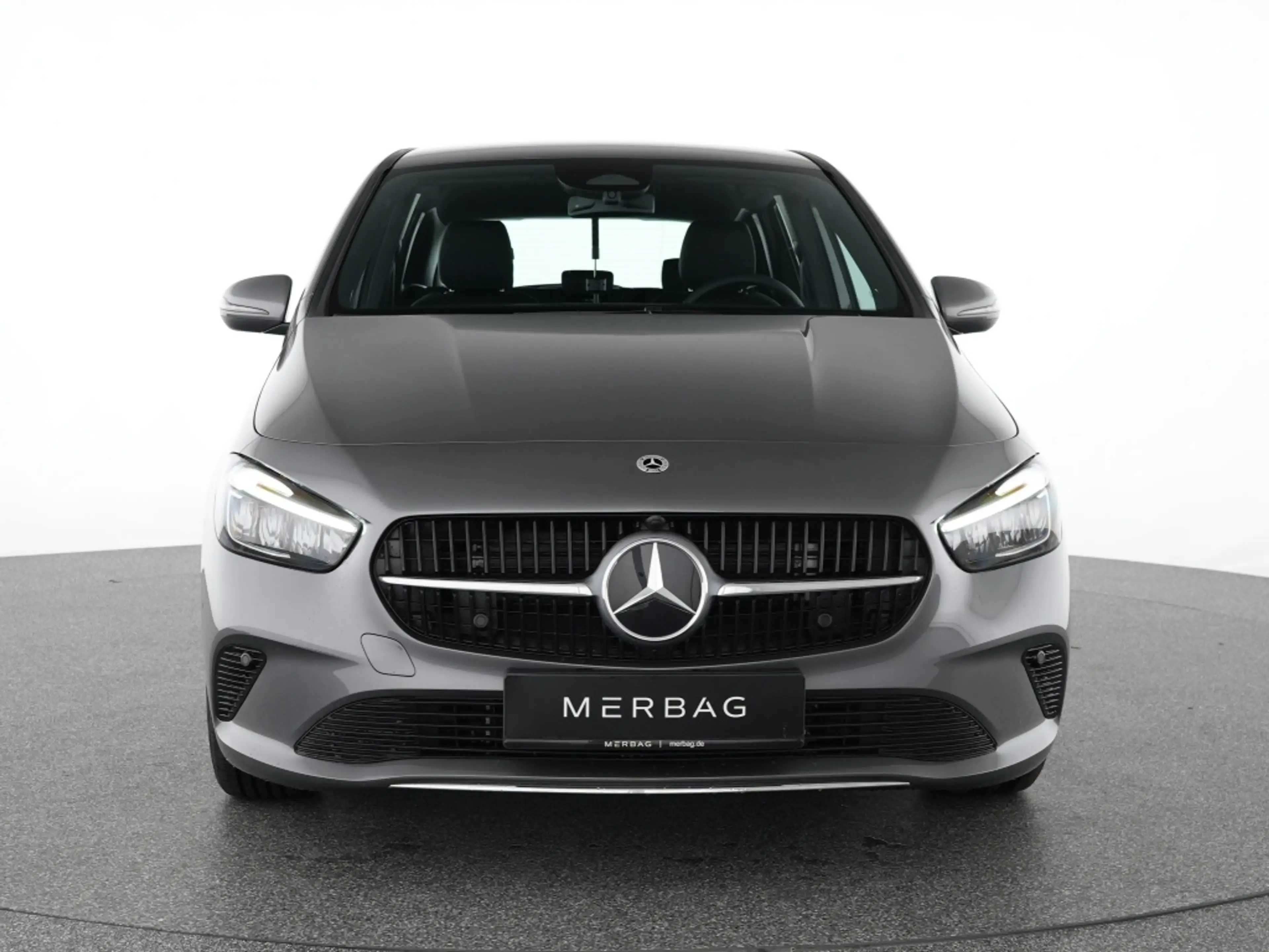 Mercedes-Benz B 180 Progressive Advanced Kamera Winter Navi — photo 2